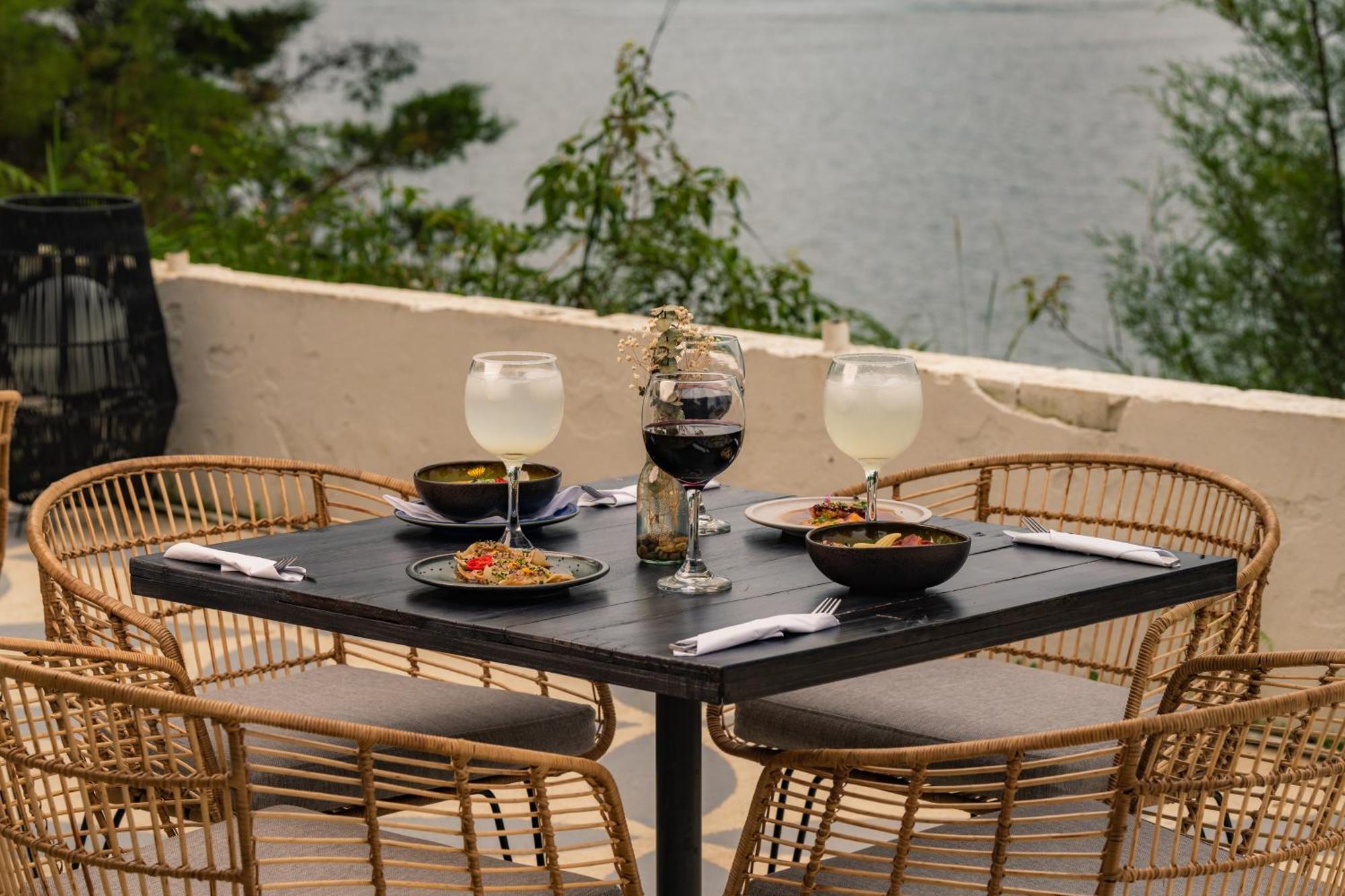 Porto Marina Hotel Guatapé Extérieur photo
